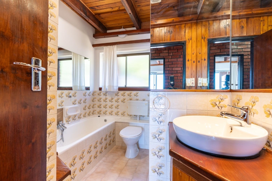 To Let 3 Bedroom Property for Rent in Bakoven Western Cape